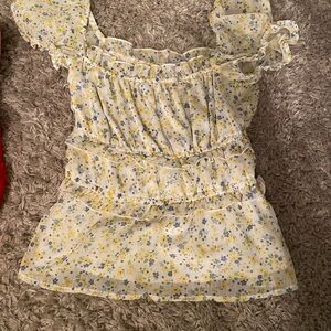 Very cute girly Blouse